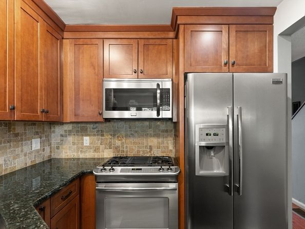 1 Boatswains Way 1, Chelsea MA 02150