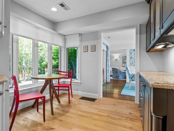 4 Farmer Road 4, Milton MA 02186