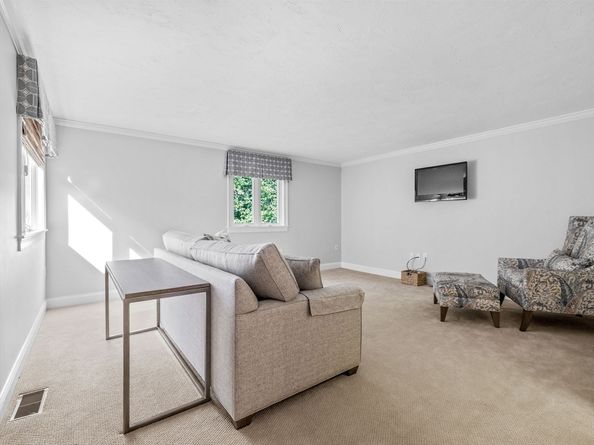 4 Farmer Road 4, Milton MA 02186
