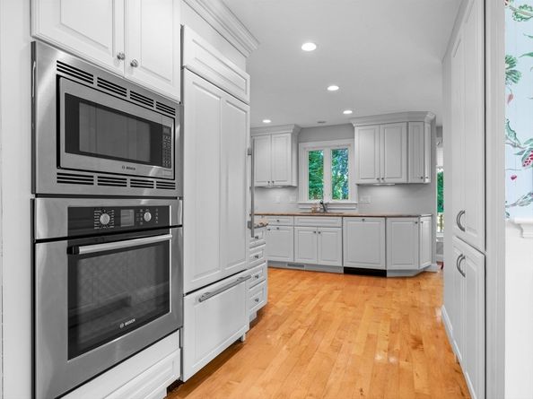 4 Farmer Road 4, Milton MA 02186