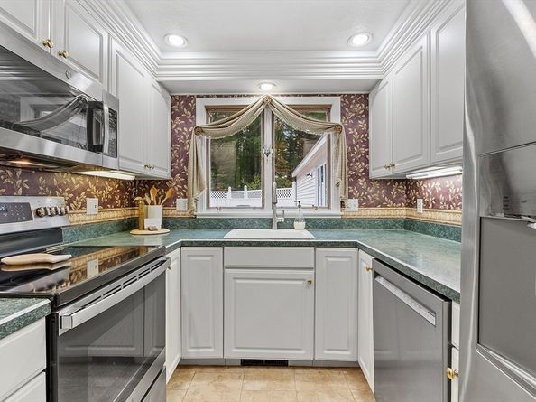 24 Vaine St, Winchendon MA 01475
