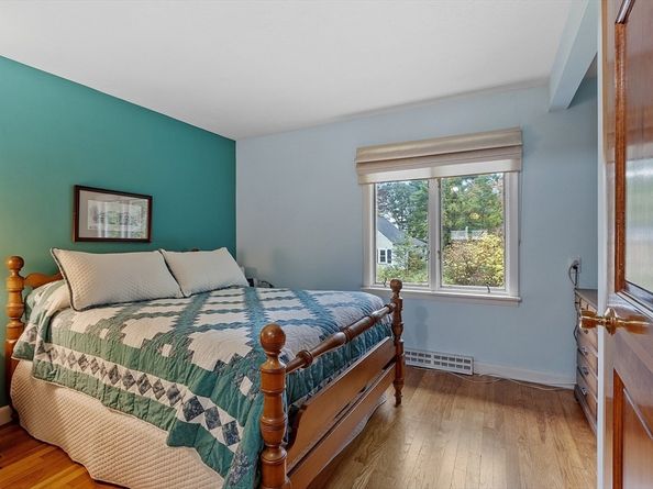 24 Vaine St, Winchendon MA 01475