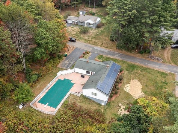 24 Vaine St, Winchendon MA 01475