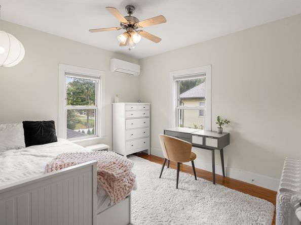 639 Pleasant St 639, Milton MA 02186