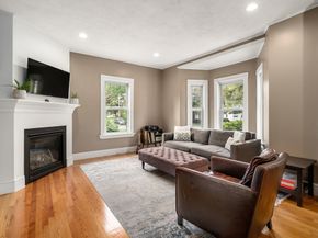 639 Pleasant St 639, Milton MA 02186