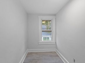 98 Seminole Ave, Waltham MA 02451