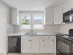 98 Seminole Ave, Waltham MA 02451