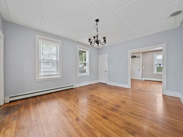 23 Reed Pl, Whitman MA 02382