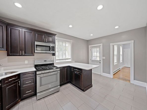 23 Reed Pl, Whitman MA 02382