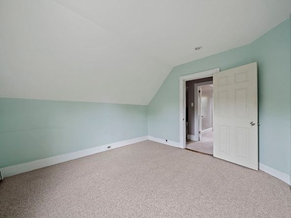 23 Reed Pl, Whitman MA 02382