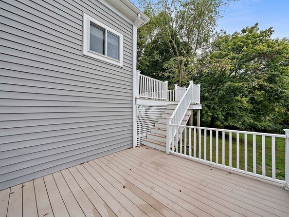 23 Reed Pl, Whitman MA 02382