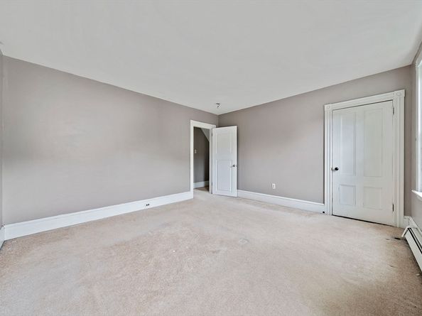 23 Reed Pl, Whitman MA 02382