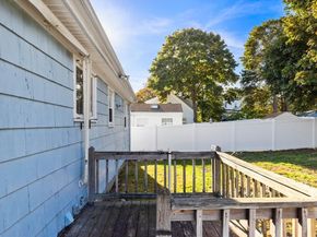 10 Horton St, Salem MA 01970