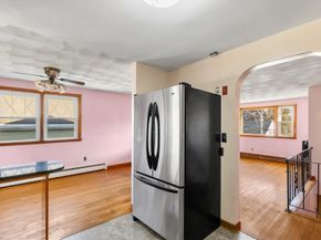 10 Horton St, Salem MA 01970