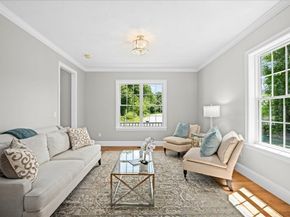 60 Saundersdale Road, Charlton MA 01507