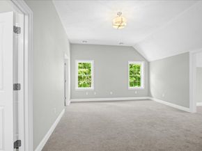60 Saundersdale Road, Charlton MA 01507