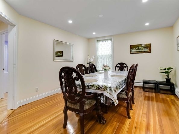 10 Beach Rd 1, Winthrop MA 02152