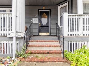 10 Beach Rd 1, Winthrop MA 02152