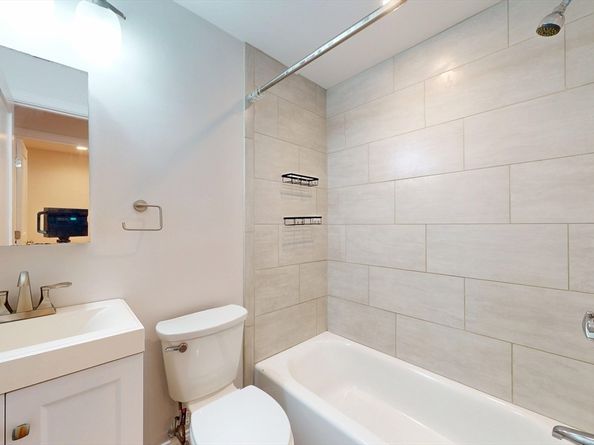 375 Dorchester St, Boston MA 02127