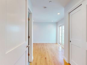 375 Dorchester St, Boston MA 02127