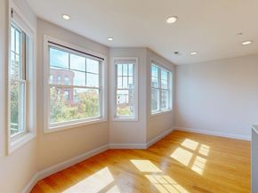375 Dorchester St, Boston MA 02127