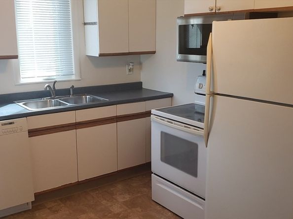 74 Mount Prospect St, Bridgewater MA 02324