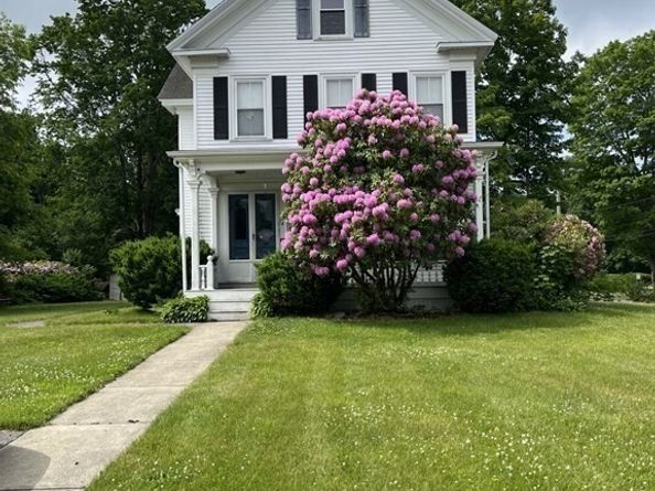 74 Mount Prospect St, Bridgewater MA 02324