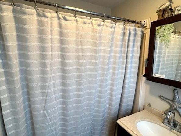 74 Mount Prospect St, Bridgewater MA 02324