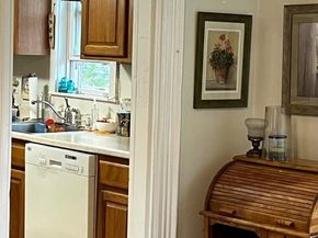 74 Mount Prospect St, Bridgewater MA 02324