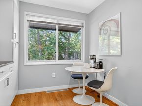 1175 Chestnut St 27, Newton MA 02464