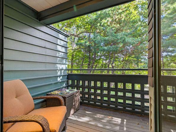 1175 Chestnut St 27, Newton MA 02464