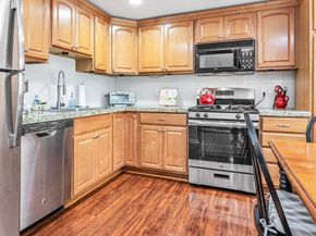 52 Fernview Ave 7, North Andover MA 01845