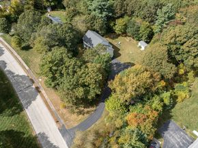 11 Old Farm Rd, Douglas MA 01516