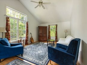 11 Old Farm Rd, Douglas MA 01516