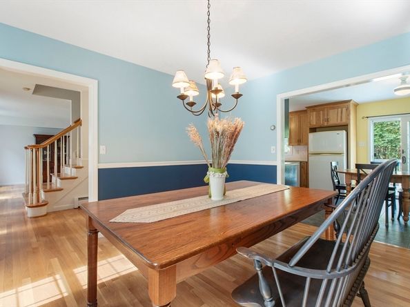 11 Old Farm Rd, Douglas MA 01516