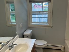 46-50 Wesleyan St, Shrewsbury MA 01545