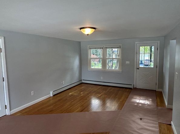 46-50 Wesleyan St, Shrewsbury MA 01545