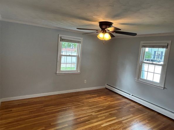 46-50 Wesleyan St, Shrewsbury MA 01545