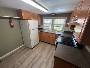 46-50 Wesleyan St, Shrewsbury MA 01545