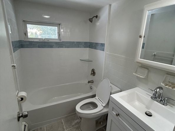 46-50 Wesleyan St, Shrewsbury MA 01545