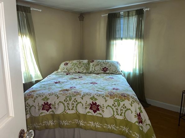 112 Chestnut St, Southbridge MA 01550