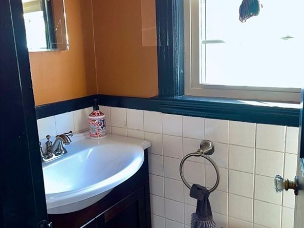 112 Chestnut St, Southbridge MA 01550