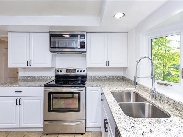 17 Boulder Rd., Lexington MA 02420
