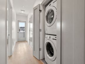 527 East 7th Street 7, Boston MA 02127