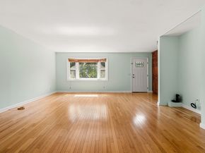 6 Loring Hills Ave D3, Salem MA 01970