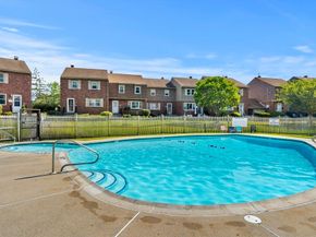 6 Loring Hills Ave D3, Salem MA 01970