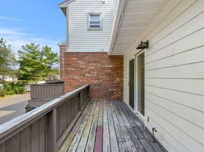 6 Loring Hills Ave D3, Salem MA 01970