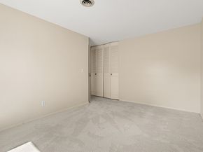 6 Loring Hills Ave D3, Salem MA 01970