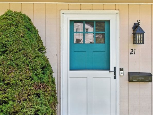 21 Petipas Ln B, Randolph MA 02368