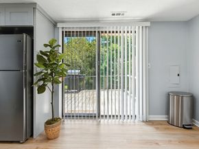 21 Petipas Ln B, Randolph MA 02368